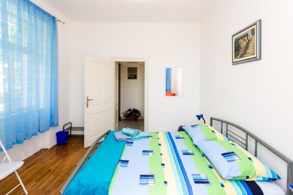 Apartament Blue & *